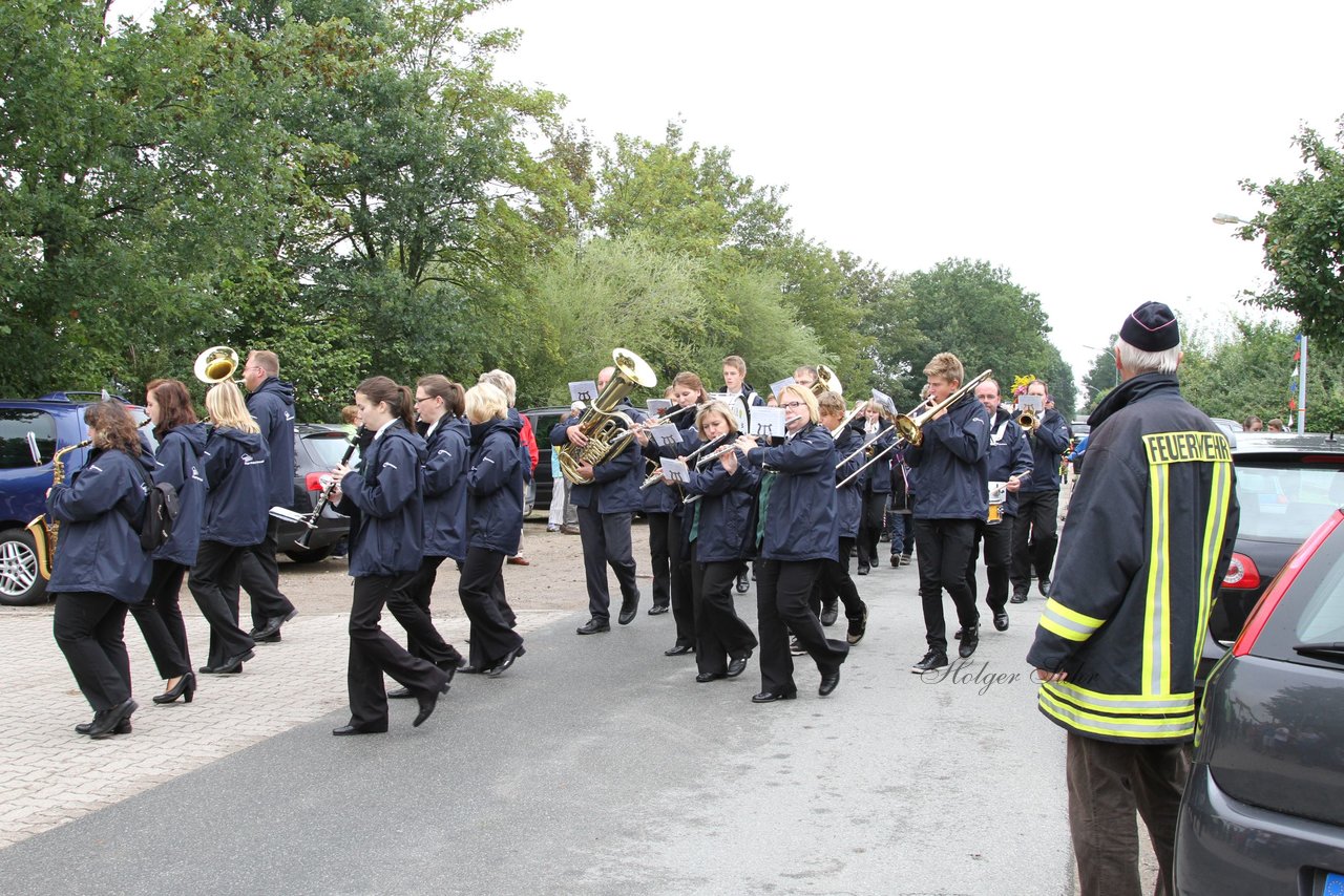 Bild 99 - Vogelschießen 2011